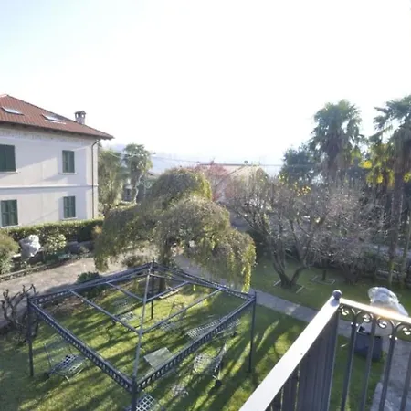 Great Charm I Due Leoni