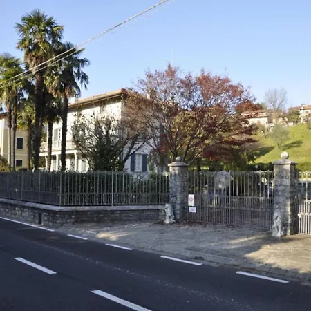 Great Charm I Due Leoni