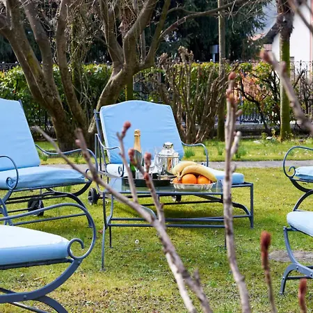 Great Charm I Due Leoni *