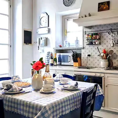 Great Charm I Due Leoni * 贝拉焦