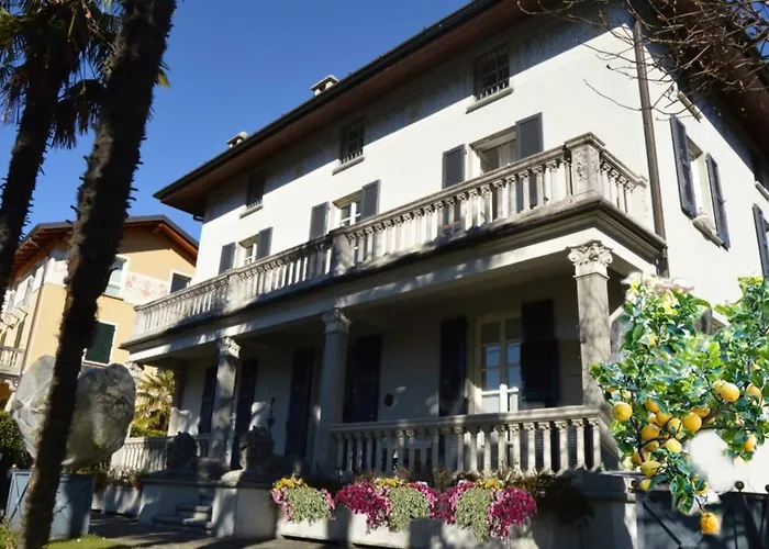 Great Charm I Due Leoni 贝拉焦